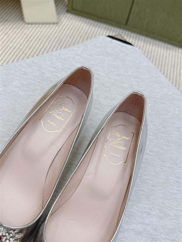 20251127171742236 320